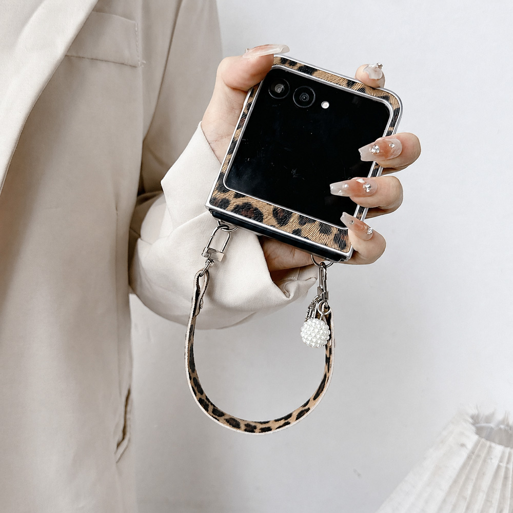 Leopar Baskılı Katlanabilir Ka - Tablet Accessories Aesthetic incelemesi ve fiyatı